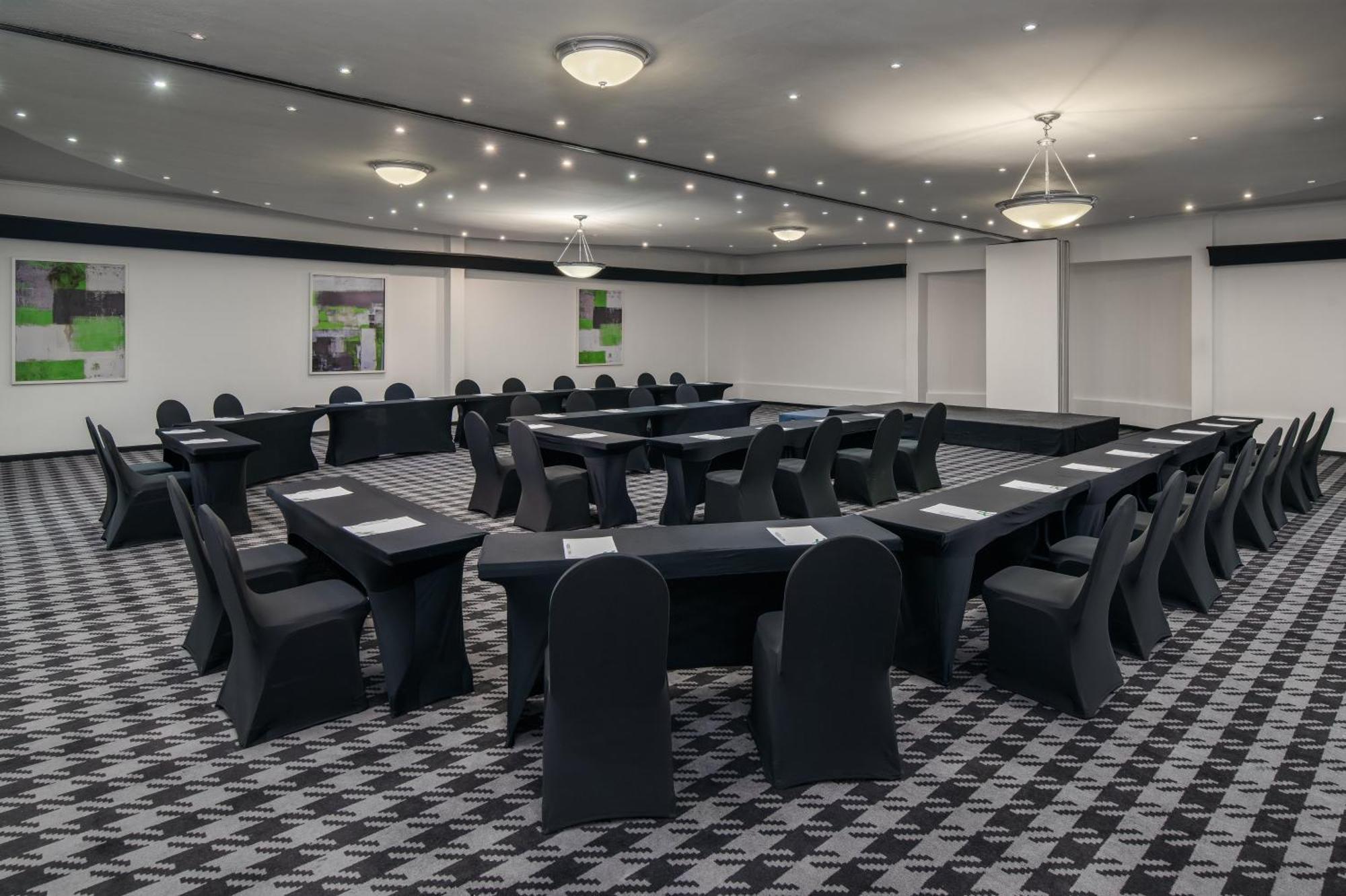Holiday Inn Johannesburg Airport By Ihg Kempton Park Eksteriør billede
